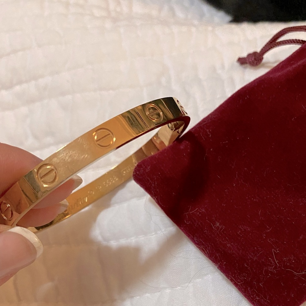 Rose gold love bracelet Non Auth